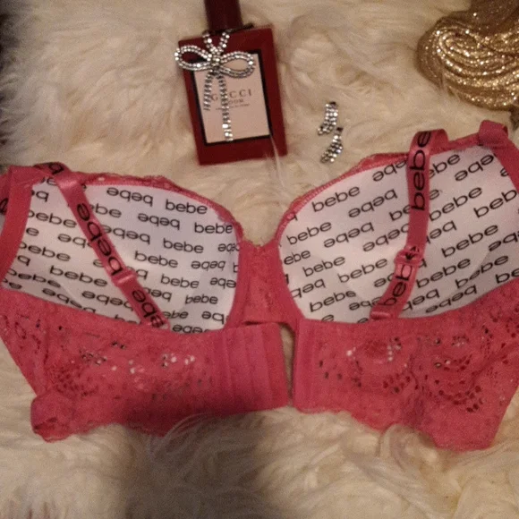 bebe Womens Bra Size 36DD. NWOT. - Picture 3 of 5